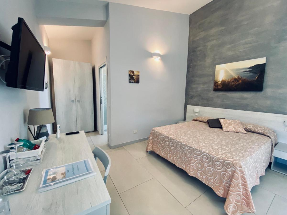 B&B L'Eden Di Capo Bianco Montallegro Exteriör bild